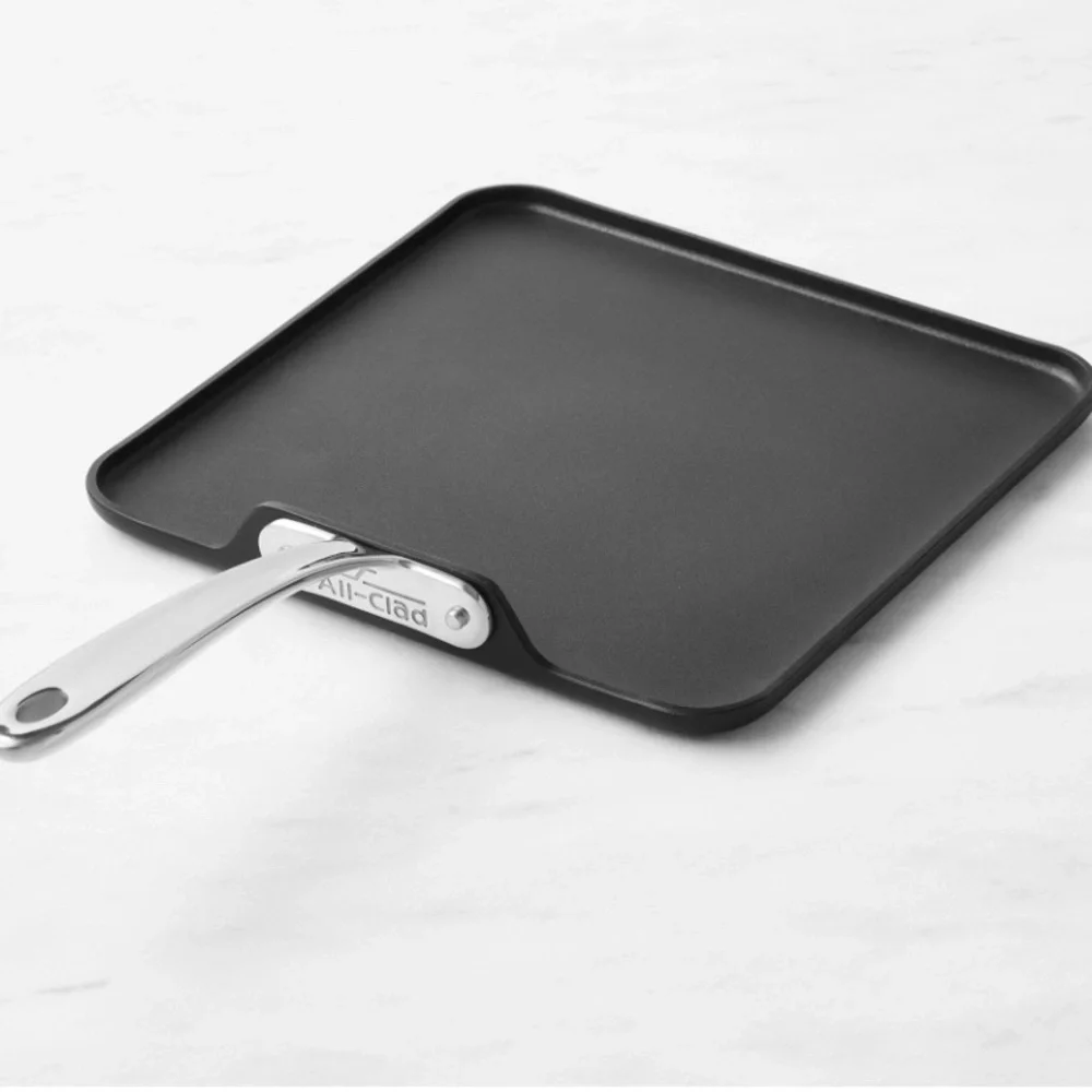 BN All clad PFOA free 11” square pan, dishwasher & oven safe